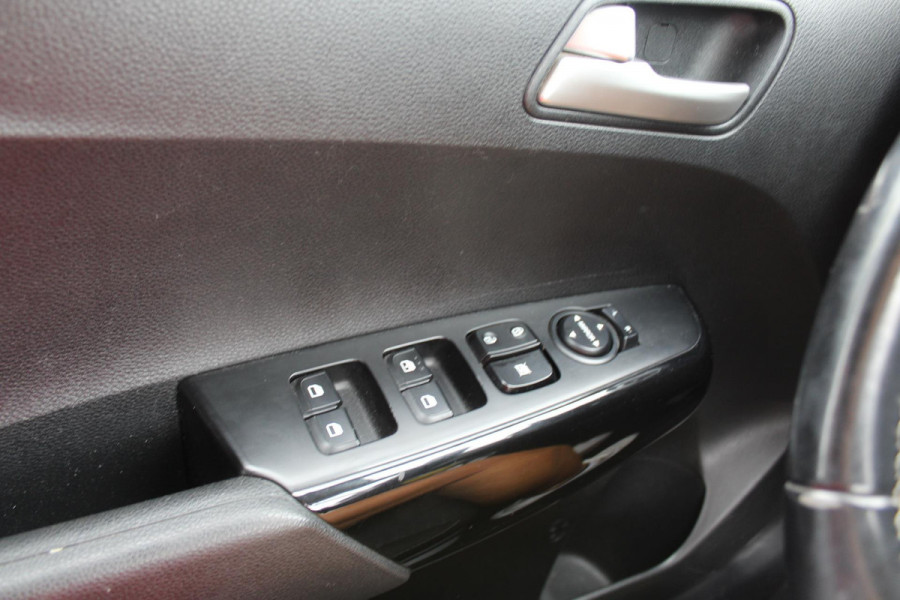 Kia Picanto 1.0 CVVT DynamicLine MULTIMEDIA AIRCO CAMERA