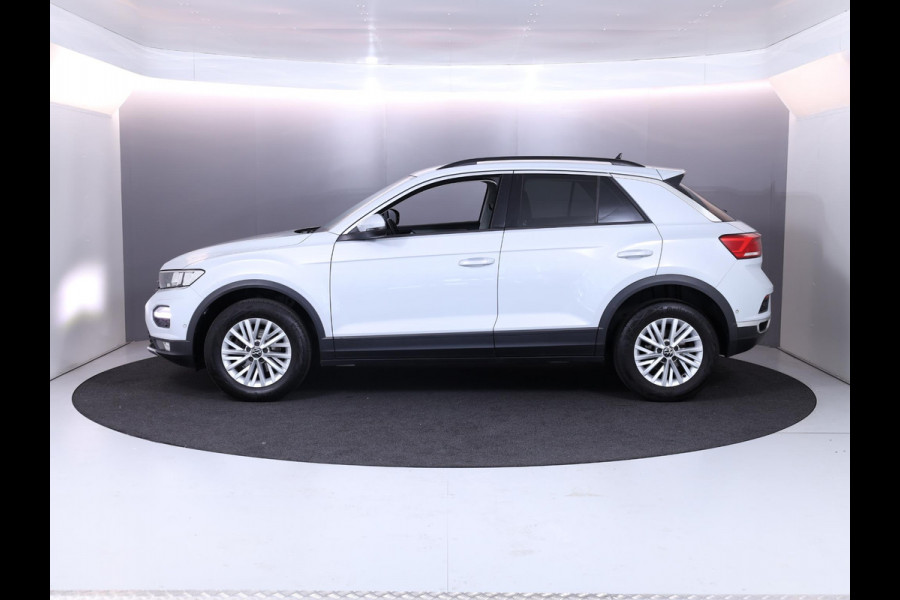 Volkswagen T-Roc 1.0 TSI Style 110 pk | Navigatie via App | Parkeersensoren (Park assist) | Adaptieve cruise control | Elektr. achterklep |