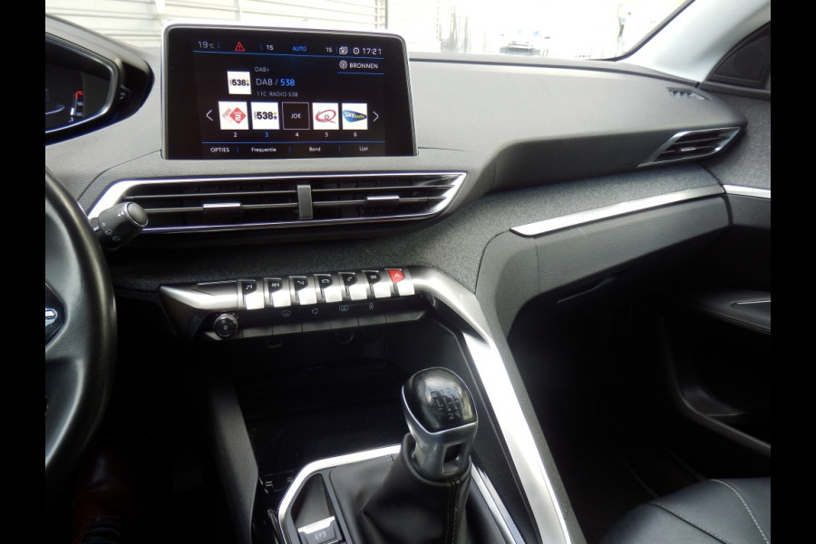 Peugeot 3008 1.2 130pk | PureTech BL Prem | Clima | Trekhaak | Leder |