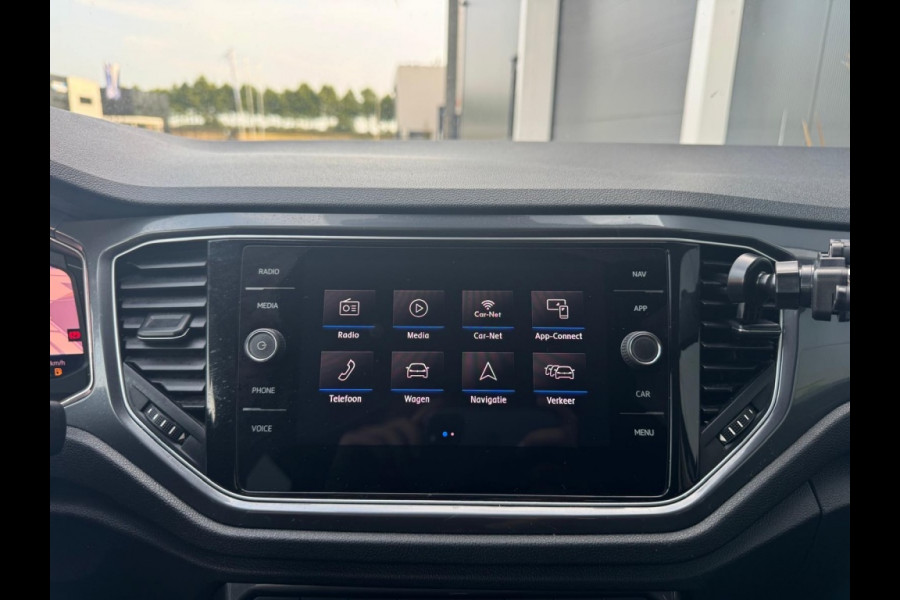 Volkswagen T-Roc 1.5 TSI SPORT DSG NAVI VIRTUAL CLIMATE PDC SPORTVELGEN