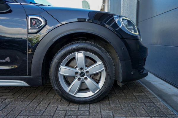 MINI Countryman 2.0 Cooper S ALL4 Chili | Panoramadak | Keyless | Trekhaak | Adaptieve cruise | Carplay | Stoelverwarming