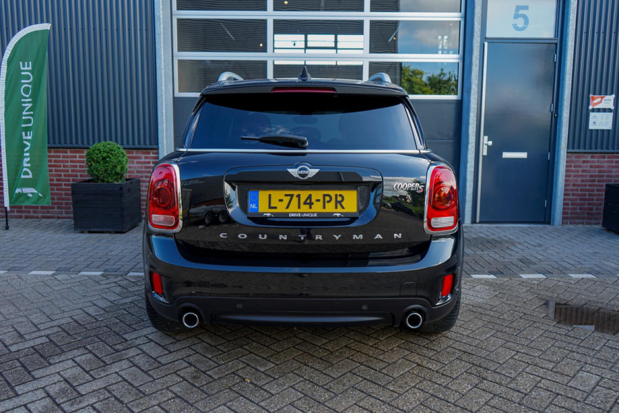 MINI Countryman 2.0 Cooper S ALL4 Chili | Panoramadak | Keyless | Trekhaak | Adaptieve cruise | Carplay | Stoelverwarming