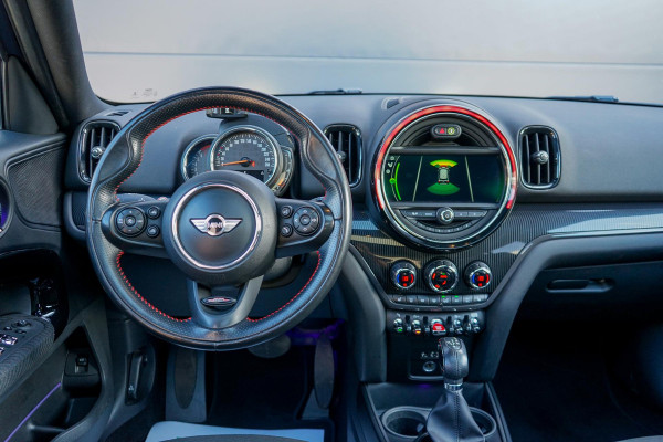 MINI Countryman 2.0 Cooper S ALL4 Chili | Panoramadak | Keyless | Trekhaak | Adaptieve cruise | Carplay | Stoelverwarming