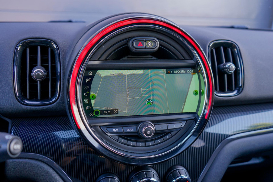 MINI Countryman 2.0 Cooper S ALL4 Chili | Panoramadak | Keyless | Trekhaak | Adaptieve cruise | Carplay | Stoelverwarming