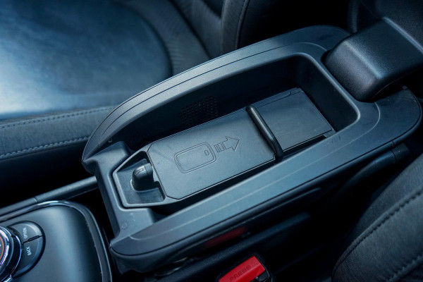 MINI Countryman 2.0 Cooper S ALL4 Chili | Panoramadak | Keyless | Trekhaak | Adaptieve cruise | Carplay | Stoelverwarming