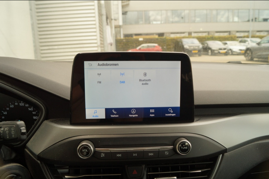 Ford Focus Wagon 1.0 EcoBoost 124pk Hybrid Connected -NAVI-AIRCO-PDC-