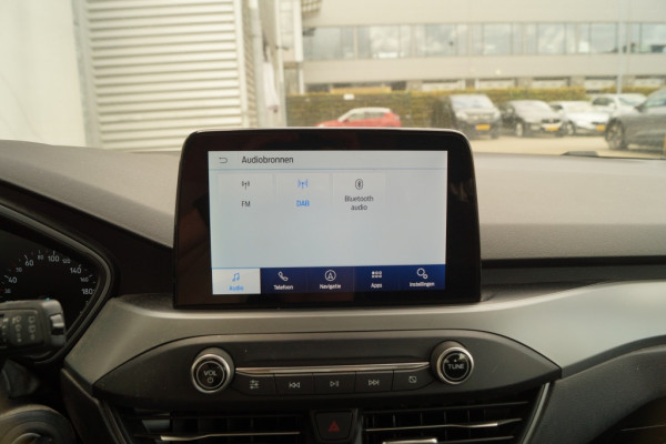 Ford Focus Wagon 1.0 EcoBoost 124pk Hybrid Connected -NAVI-AIRCO-PDC-