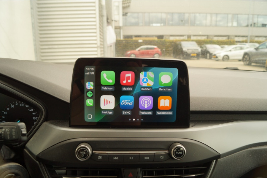 Ford Focus Wagon 1.0 EcoBoost 124pk Hybrid Connected -NAVI-AIRCO-PDC-