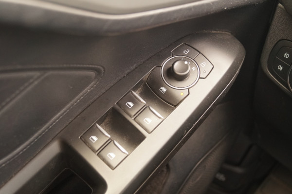 Ford Focus Wagon 1.0 EcoBoost 124pk Hybrid Connected -NAVI-AIRCO-PDC-