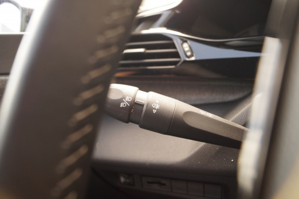 Peugeot 308 SW 1.5 BlueHDi 130pk Allure Business -NAVI-CAM-ECC-