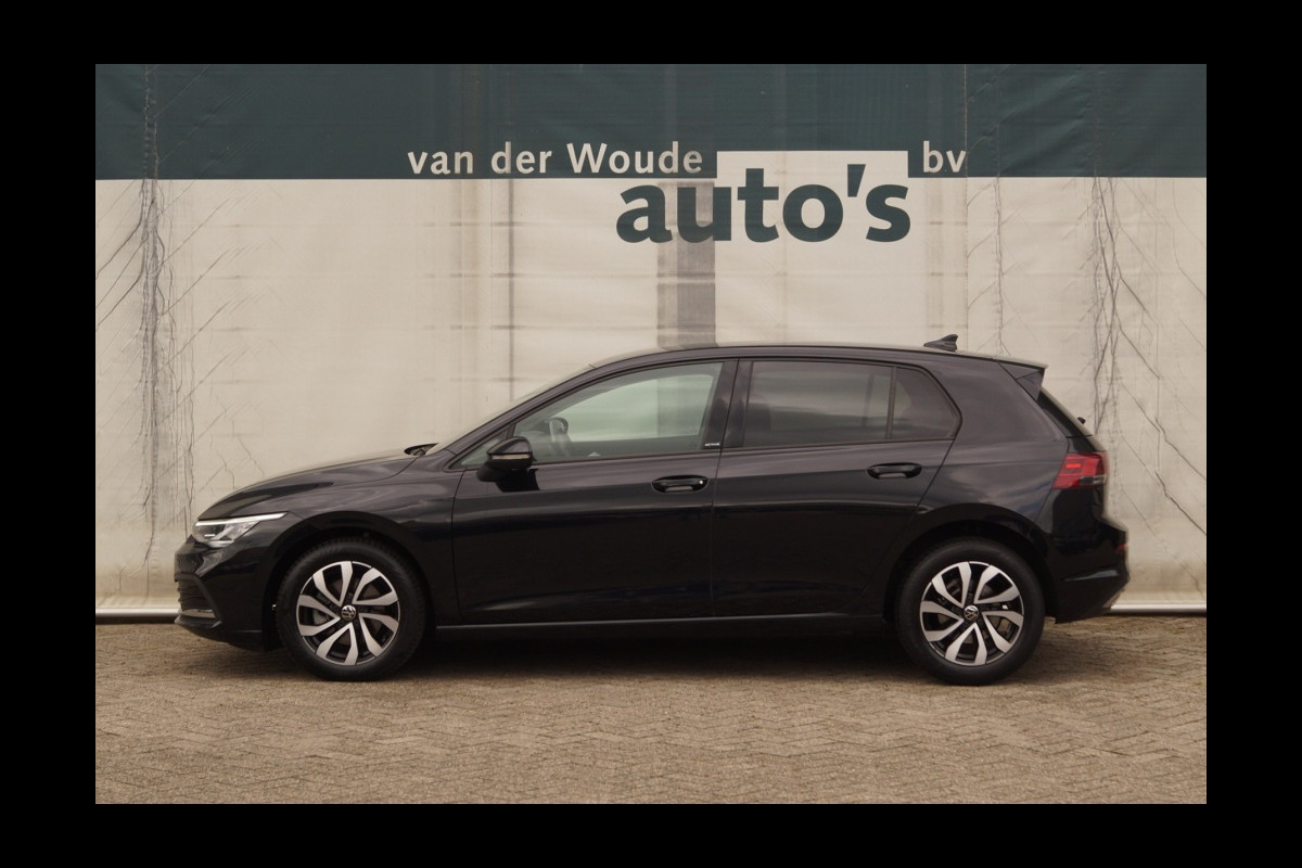 Volkswagen Golf 2.0 TDI Life Active Edition -LED-ECC-PDC-NAVI- Volkswagen Golf 2.0 TDI Life Active Edition -LED-ECC-PDC-NAVI-