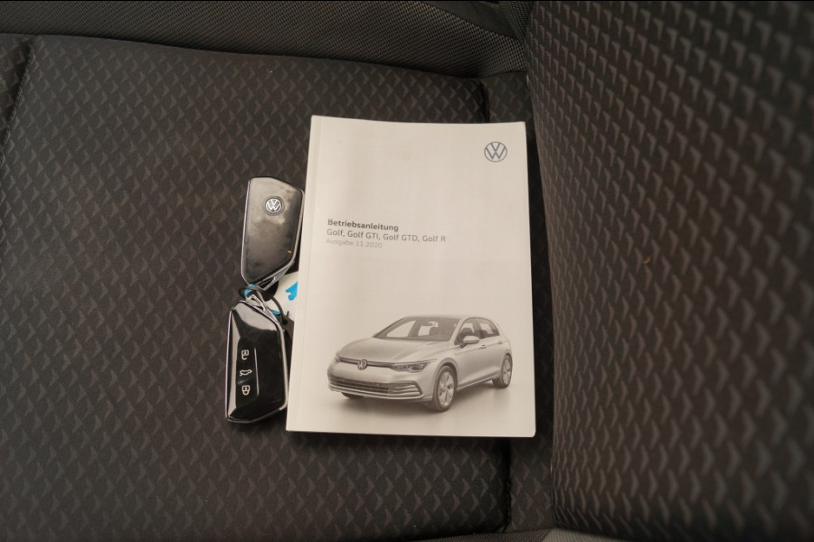 Volkswagen Golf 2.0 TDI Life Active Edition -LED-ECC-PDC-NAVI-