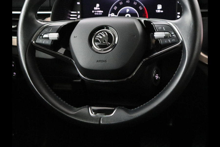 Škoda Kamiq 1.0 TSI Business Edition | Automaat | Stoelverwarming | Trekhaak | Carplay | Navigatie | Virtual Cockpit | Parkeerhulp | Climate control
