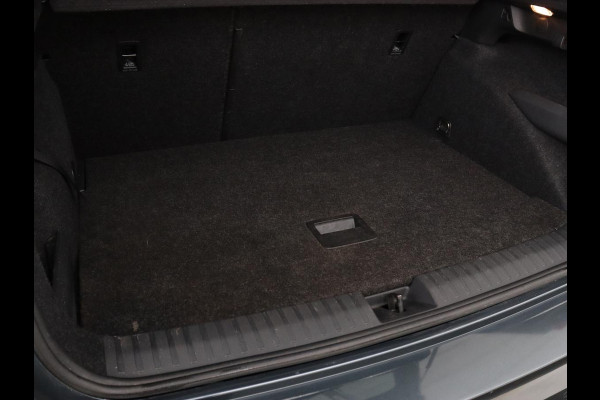 Škoda Kamiq 1.0 TSI Business Edition | Automaat | Stoelverwarming | Trekhaak | Carplay | Navigatie | Virtual Cockpit | Parkeerhulp | Climate control