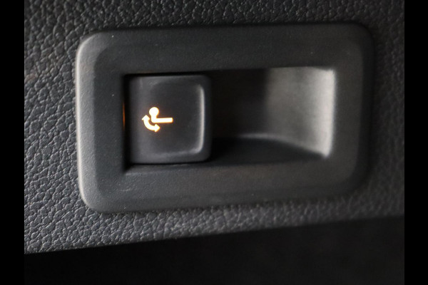 Škoda Kamiq 1.0 TSI Business Edition | Automaat | Stoelverwarming | Trekhaak | Carplay | Navigatie | Virtual Cockpit | Parkeerhulp | Climate control