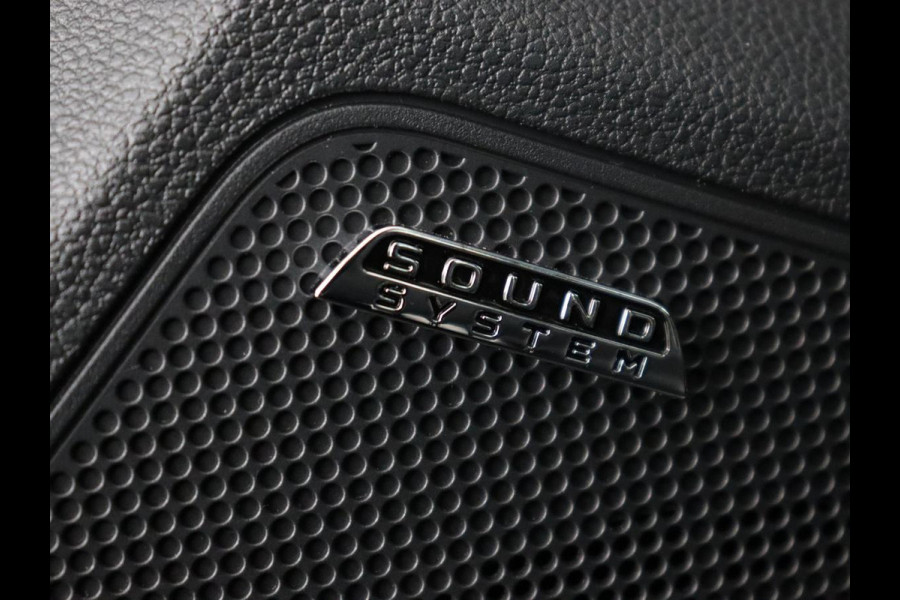 Škoda Kamiq 1.0 TSI Business Edition | Automaat | Stoelverwarming | Trekhaak | Carplay | Navigatie | Virtual Cockpit | Parkeerhulp | Climate control