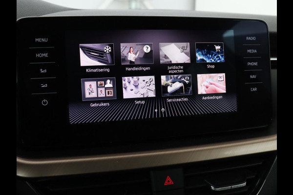 Škoda Kamiq 1.0 TSI Business Edition | Automaat | Stoelverwarming | Trekhaak | Carplay | Navigatie | Virtual Cockpit | Parkeerhulp | Climate control