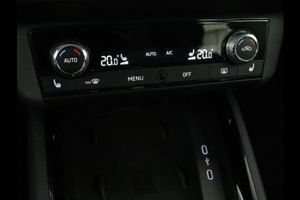 Škoda Kamiq 1.0 TSI Business Edition | Automaat | Stoelverwarming | Trekhaak | Carplay | Navigatie | Virtual Cockpit | Parkeerhulp | Climate control