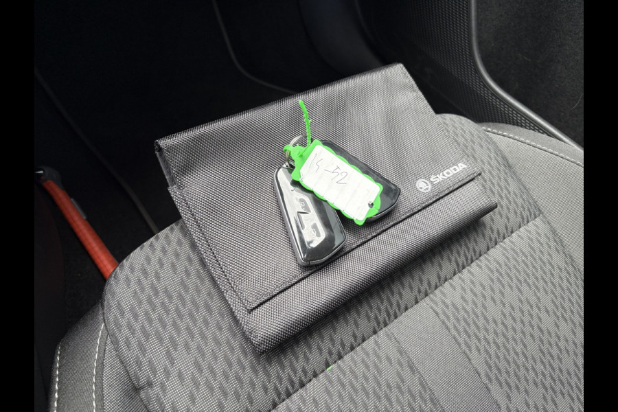 Škoda Octavia Combi 1.0 TSi Bns.Edition Plus CAMERA/KEYLESS/MATRIX/HUD/18INCH/TREKHAAK