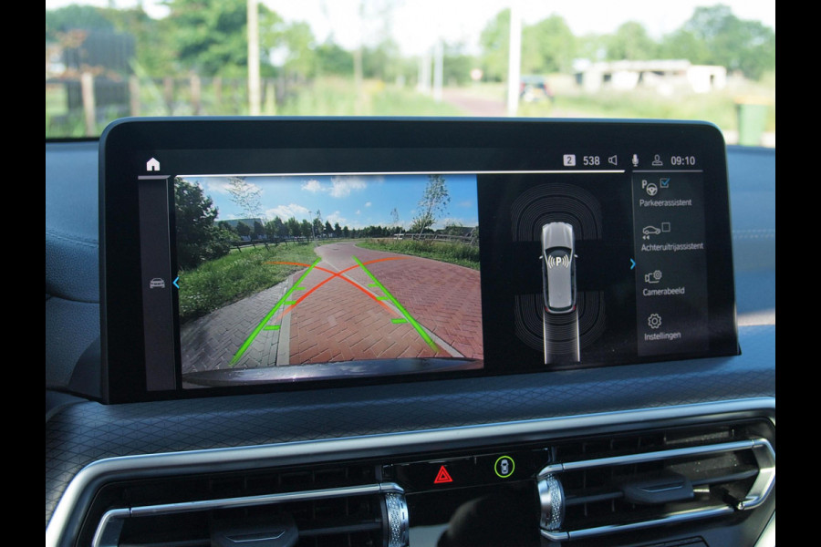 BMW iX3 High Executive 80 kWh | Panoramadak | Camera | Cruise Control | Trekhaak | Apple Carplay |
