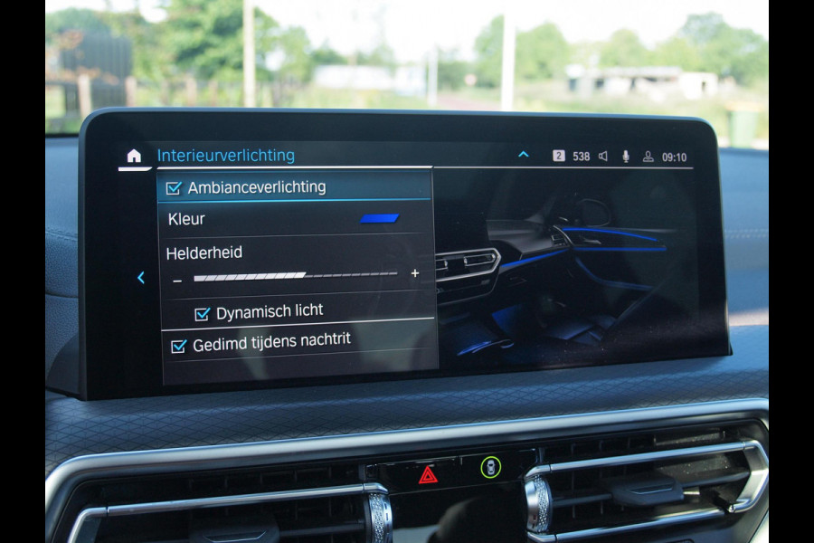BMW iX3 High Executive 80 kWh | Panoramadak | Camera | Cruise Control | Trekhaak | Apple Carplay |