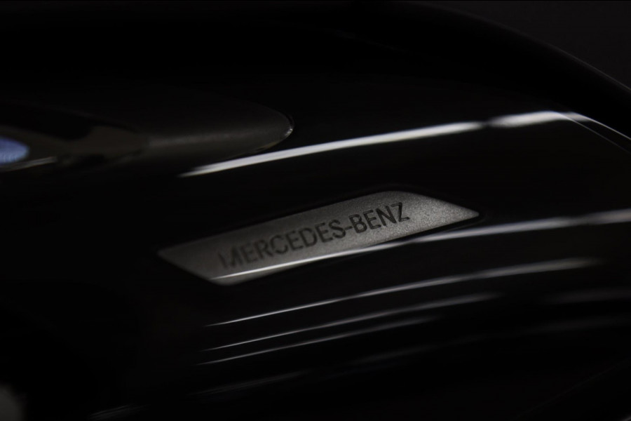 Mercedes-Benz A-Klasse 250 AMG Edition 1 /PANO/SFEER/CAM/LANE ASSIST/BOMVOL!