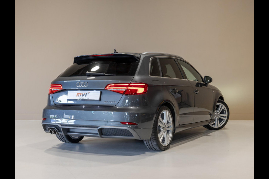 Audi A3 Sportback 35 TFSI CoD 2x S-Line / 150pk / Automatische klimaatregeling / Stoelverwarming / Afgevlakt stuurwiel /