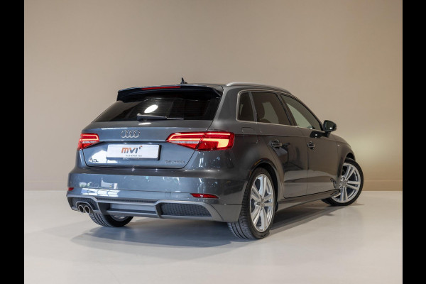 Audi A3 Sportback 35 TFSI CoD 2x S-Line / 150pk / Automatische klimaatregeling / Stoelverwarming / Afgevlakt stuurwiel /
