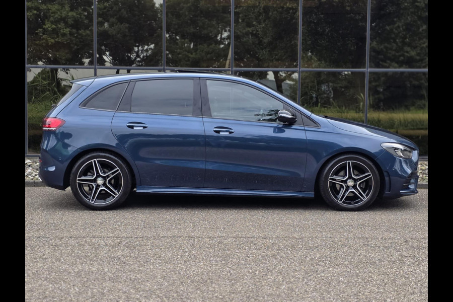 Mercedes-Benz B-Klasse 180 Business Solution AMG|PANO|CAMERA
