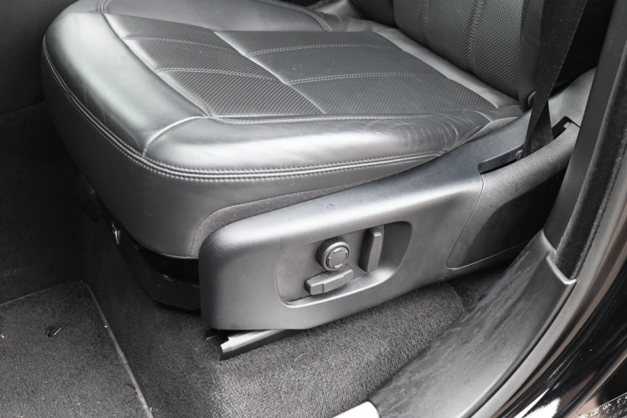 Land Rover Range Rover Sport 2.0 P400e HSE Dynamic 404 PK Luchtvering Pano Meridian Camera 22''