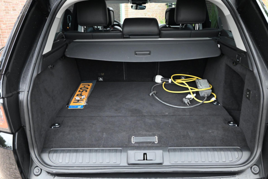 Land Rover Range Rover Sport 2.0 P400e HSE Dynamic 404 PK Luchtvering Pano Meridian Camera 22''