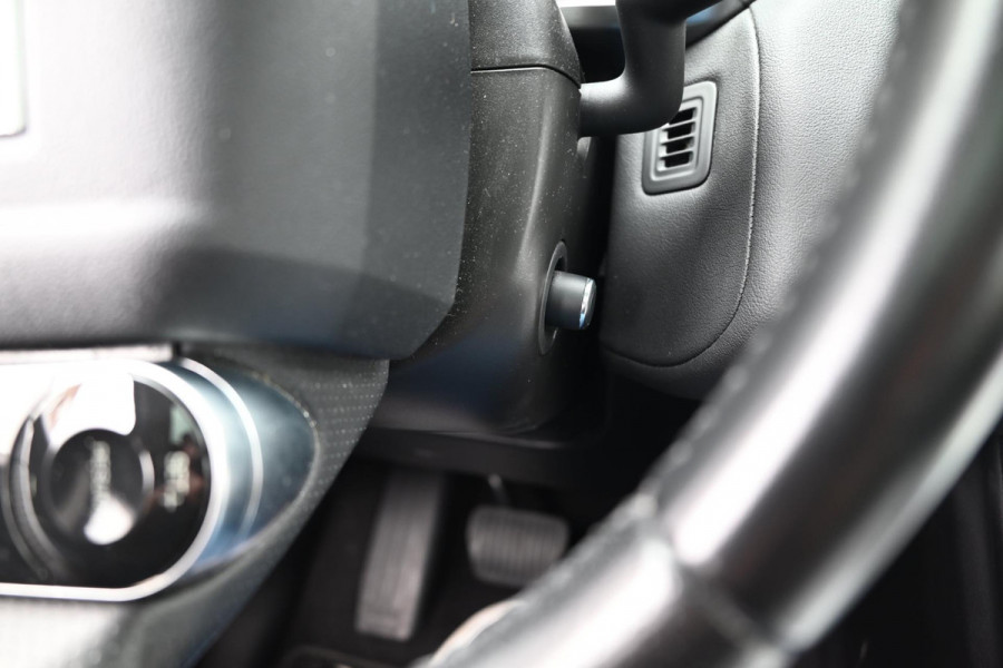 Land Rover Range Rover Sport 2.0 P400e HSE Dynamic 404 PK Luchtvering Pano Meridian Camera 22''
