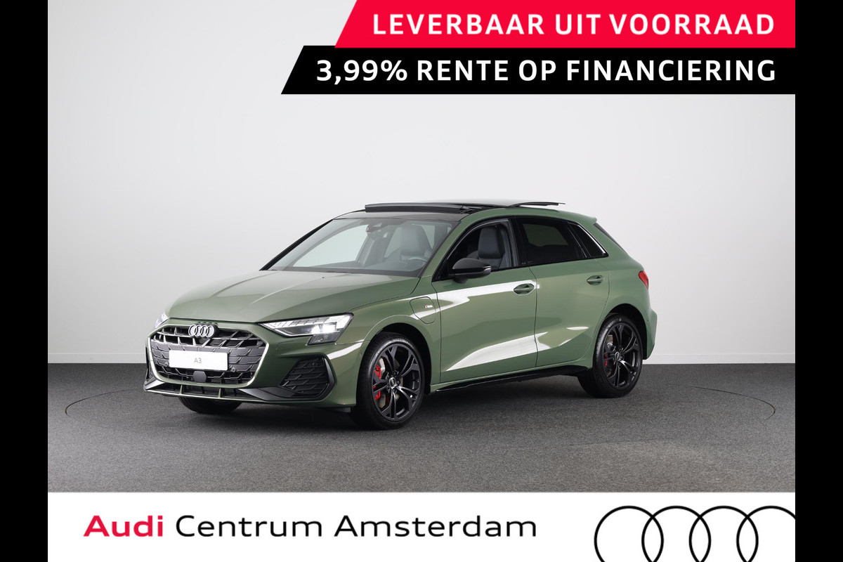 Audi A3 Sportback S edition Competition 45 TFSI e 180 kW / 245 PK Sp panoramadak, SONOS soundsysteem, comfortsleutel, LM 18" %-Y dubbelspaak, assistentiepakket Driving en Parking Audi A3 Sportback S edition Competition 45 TFSI e 180 kW / 245 PK Sp panoramadak, SONOS soundsysteem, comfortsleutel, LM 18" %-Y dubbelspaak, assistentiepakket Driving en Parking