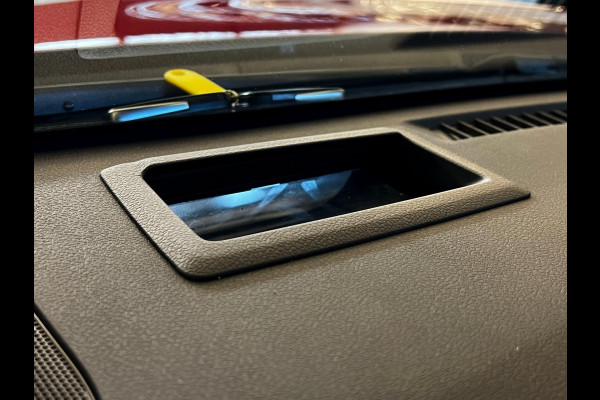 Toyota Prius 1.8 Plug-in Business Plus Camera_Navi_Headsup_Lane dep