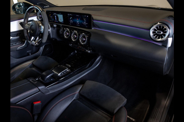 Mercedes-Benz CLA-Klasse Shooting Brake AMG 45 S 4MATIC+ Premium Plus / 422pk / Panorama dak / Burmester / Rondom zicht camera /