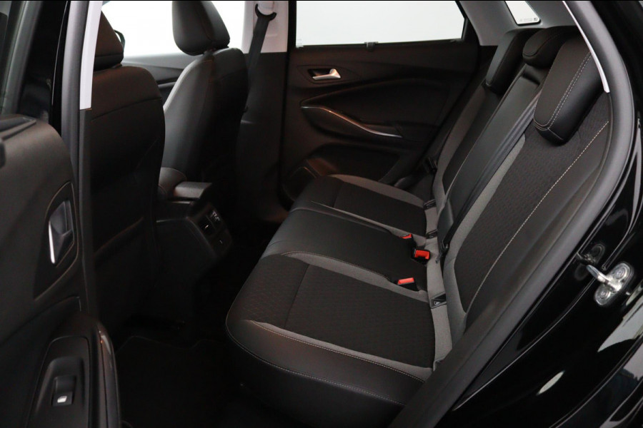 Opel Grandland X 1.2 Turbo Business Executive*AUTOM*NAVI*CRUISE*ECC
