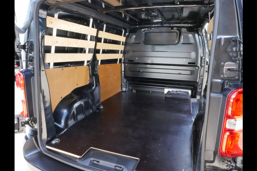 Peugeot Expert 1.5 BlueHDI 100PK, L2, Airco