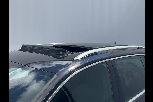 Volkswagen Tiguan 1.5 TSI ACT R-line Automaat Pano.dak Trekhaak Stoelverw+Massage Keyless Vol opties!