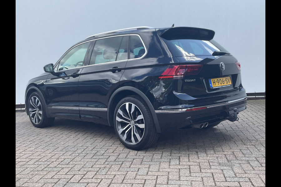 Volkswagen Tiguan 1.5 TSI ACT R-line Automaat Pano.dak Trekhaak Stoelverw+Massage Keyless Vol opties!