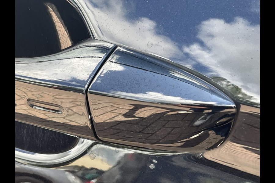 Volkswagen Tiguan 1.5 TSI ACT R-line Automaat Pano.dak Trekhaak Stoelverw+Massage Keyless Vol opties!