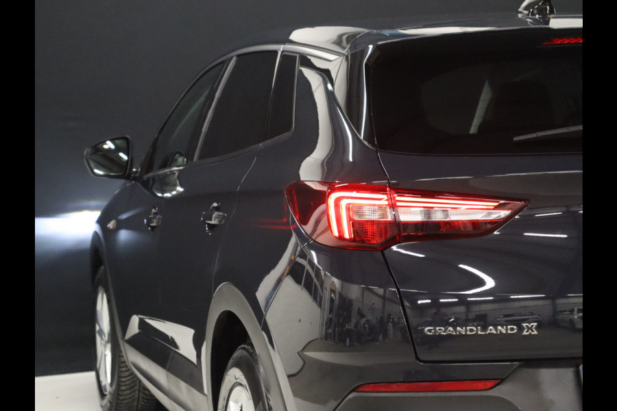 Opel Grandland X 1.2 Turbo Business Executive [STUUR/STOEL VERWARMING, LED, APPLE/ANDROID, NAVIGATIE, CRUISE, CLIMATE, NIEUWSTAAT]