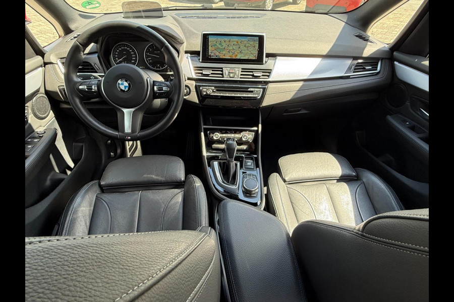 BMW 2 Serie Active Tourer 218i M Sport Executive, Leder, HUD, NAP