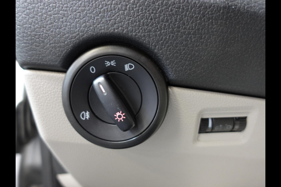 Volkswagen Transporter T6 L1H1 102pk Trendline Navigatie Airco Cruise control Bluetooth Euro6