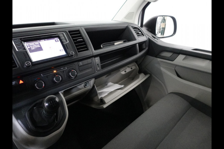 Volkswagen Transporter T6 L1H1 102pk Trendline Navigatie Airco Cruise control Bluetooth Euro6
