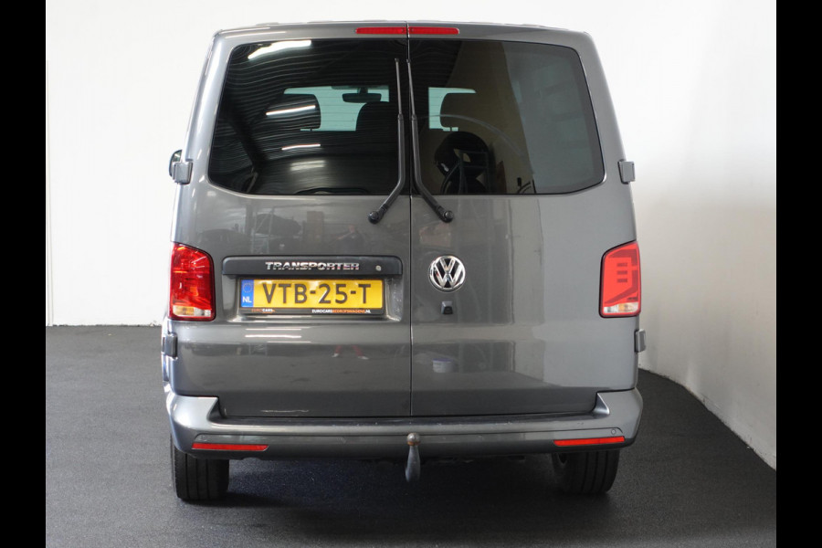 Volkswagen Transporter 2.0 TDI L2H1 28 Dubbele Cabine Highline Automaat Airco Cruise Control adaptief Parkeersensoren Trekhaak