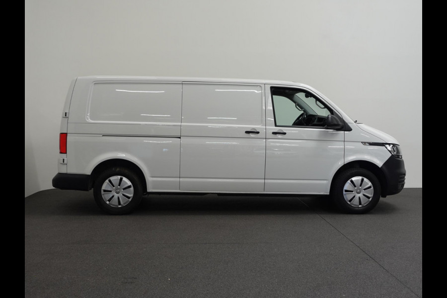 Volkswagen Transporter 2.0 TDI L2H1 102pk Airco Cruisecontrol Navigatie Apple Carplay parkeersensoren