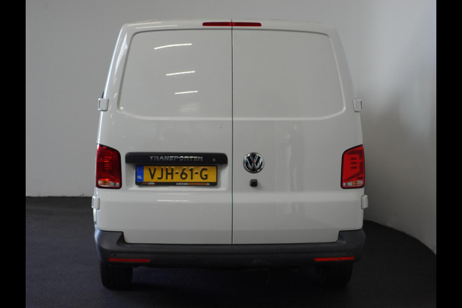Volkswagen Transporter 2.0 TDI L1H1 Navigatie Apple carplay Cruise Control Parkeersensoren Airco Euro6