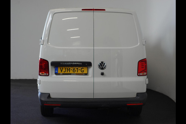 Volkswagen Transporter 2.0 TDI L1H1 Navigatie Apple carplay Cruise Control Parkeersensoren Airco Euro6
