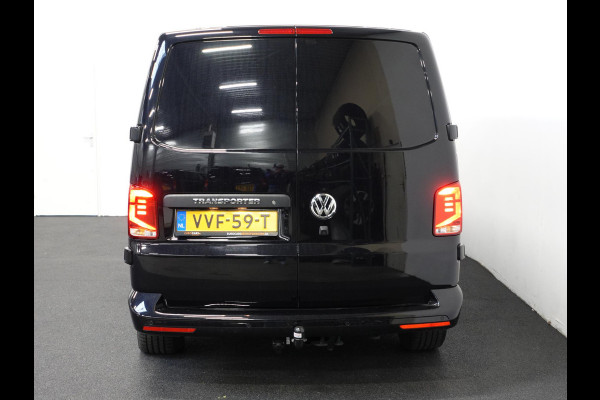 Volkswagen Transporter 150pk Automaat L2H1 High line Airco Cruise Navi Parkeersensoren