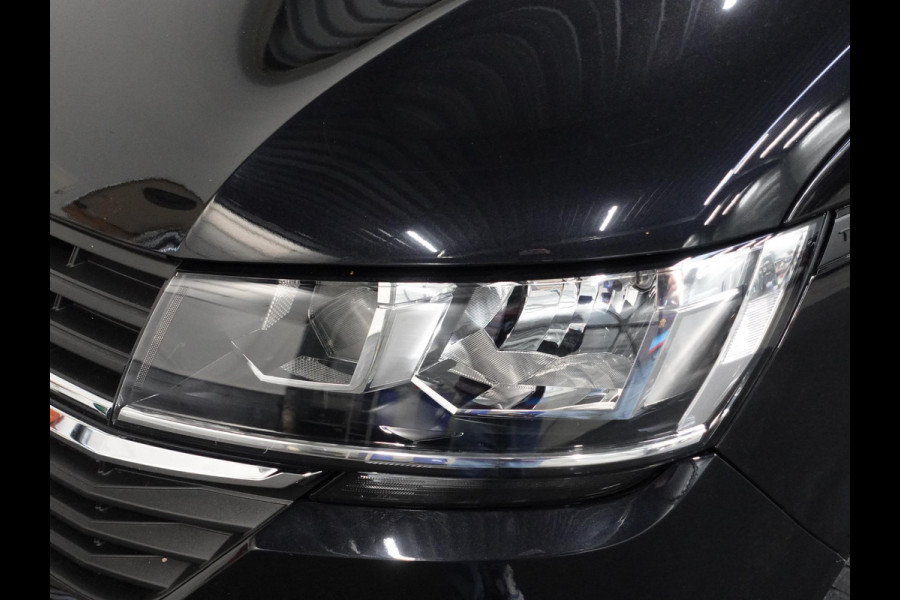 Volkswagen Transporter 150pk Automaat L2H1 High line Airco Cruise Navi Parkeersensoren